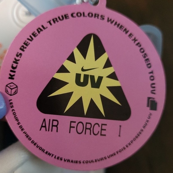 Nike Air Force 1 UV Color Changing - Picture 2 of 7